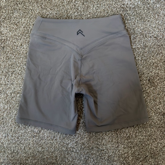 Unified Wrap Shorts - Picture 4 of 4